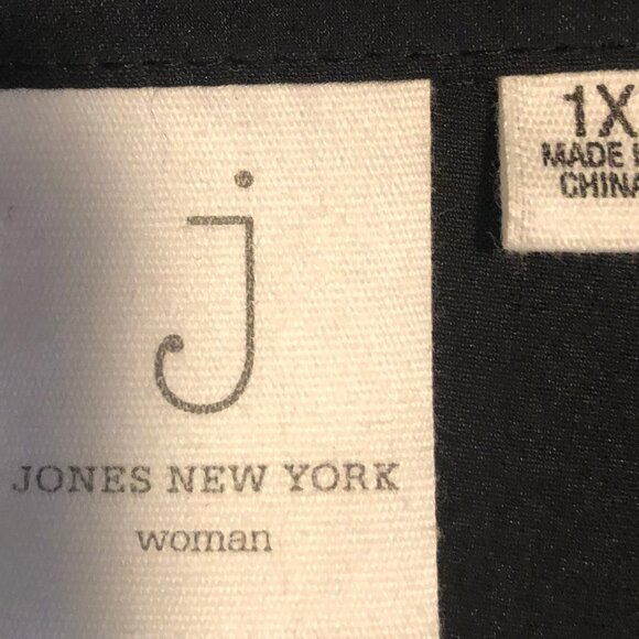 🖤 “Timeless Minimalism” — Jones New York Vintage-Inspired Longline Jacket (1X) - Picture 4 of 4